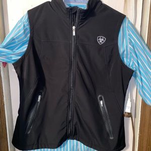 COPY - Ariat Vest XL Mens**STILL AVAILABLE** 10/02/2022